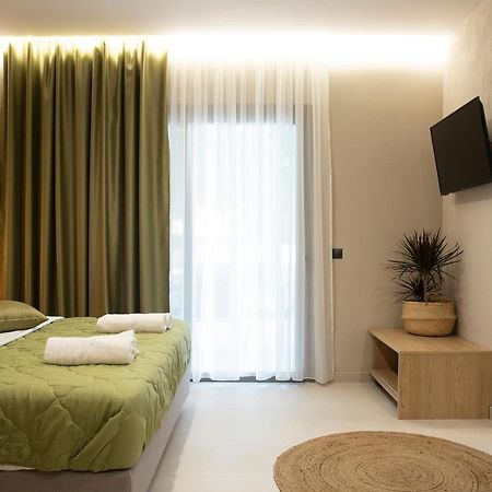 Olympus Suites Paralia Pantaleimonos Luaran gambar