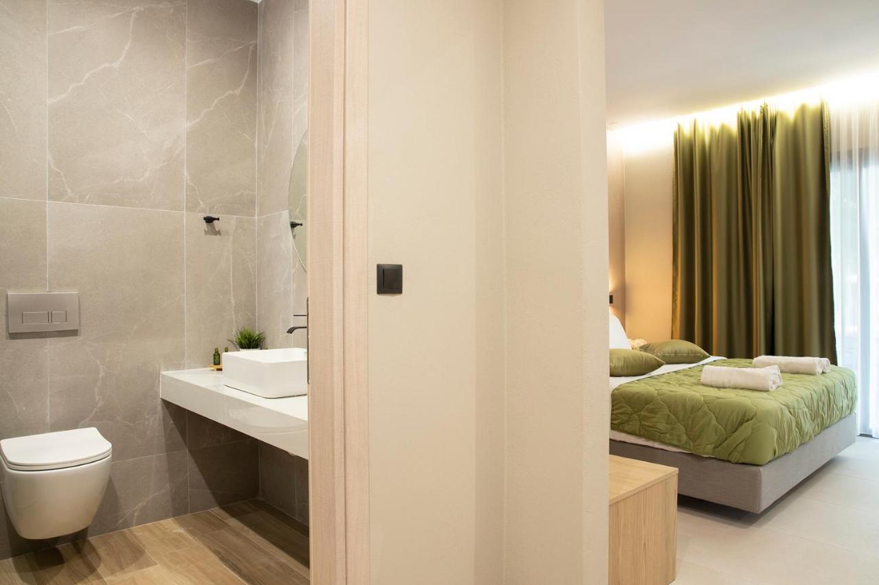 Olympus Suites Paralia Pantaleimonos Luaran gambar
