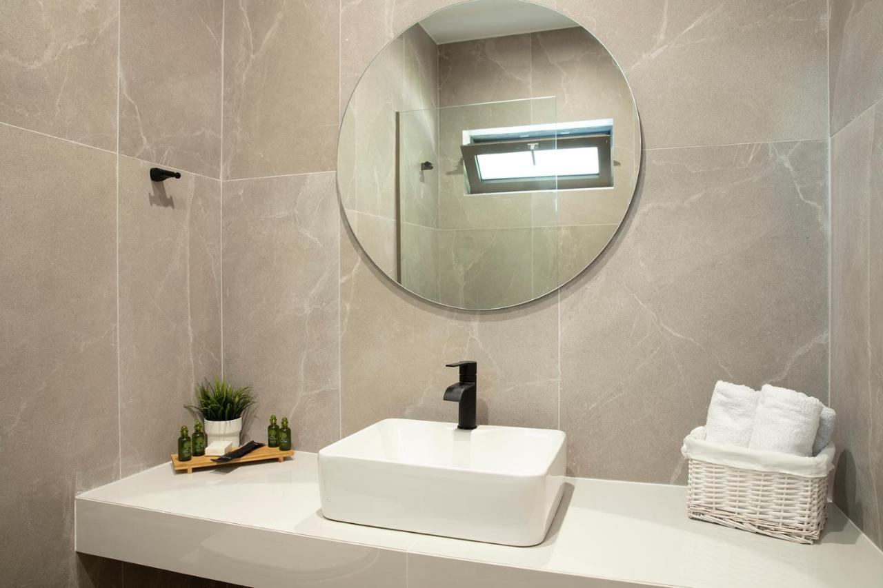 Olympus Suites Paralia Pantaleimonos Luaran gambar